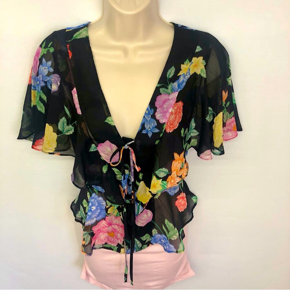 NWT Topshop Sheer Black Floral Flutter Sleeve Top Feminine Flirty Fun - Picture 16 of 16